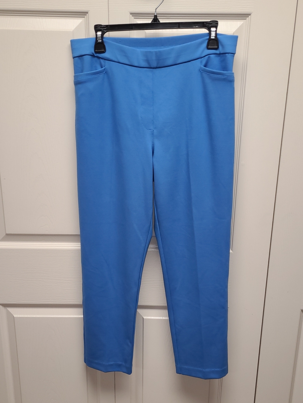 Susan Graver Soft Stretch Pull on Cropped Capri Ponte Slim Pants in Bright Blue